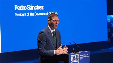 Sánchez anuncia una inversión de 2 400 millones para la ampliación del