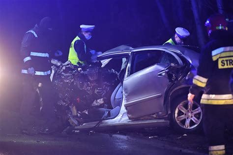 Wypadek W Gda Sku Autobus Zderzy Si Z Samochodem Nie Yje Jedna