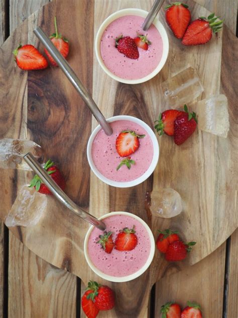 Erdbeer Milchshake mit 5 Zutaten super lecker für Kinder