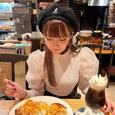 ねおさんのインスタグラム写真 ねおinstagram 「🍕🤍🤍 いつかの つむち Mitani Tsumugi が撮ってくれた写真を