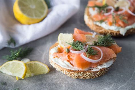 Bagels aux deux fromages et saumon fumé Cinq Fourchettes