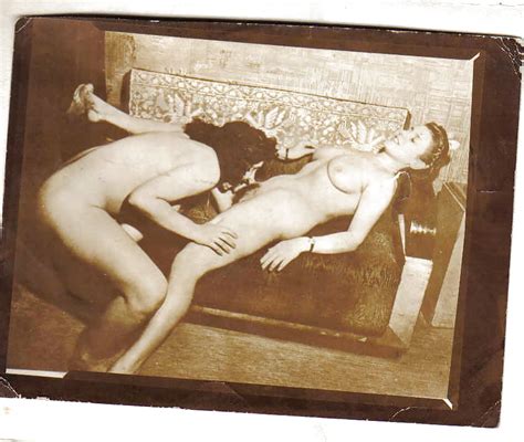 Old Vintage Sex Lesbo Group 1930 23 Bilder Free Hot Nude Porn Pic Gallery