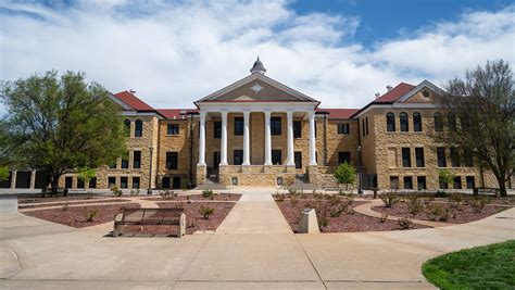 FHSU Foundation - Home - Fort Hays State University Foundation