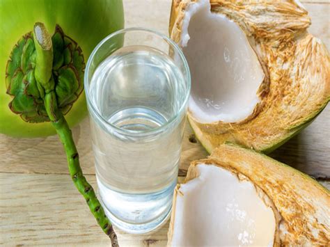 Health News Coconut Water Secret Benefits For Men Purushon Ke Liye Nariyal Pani Ke Fayde रोज