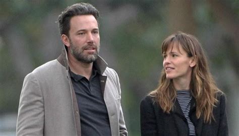 Jennifer Garner unfazed by Ben Affleck, Jennifer Lopez's reunion