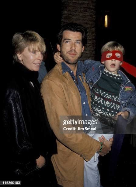 290 Pierce Brosnan And Cassandra Harris Photos And High Res Pictures Getty Images