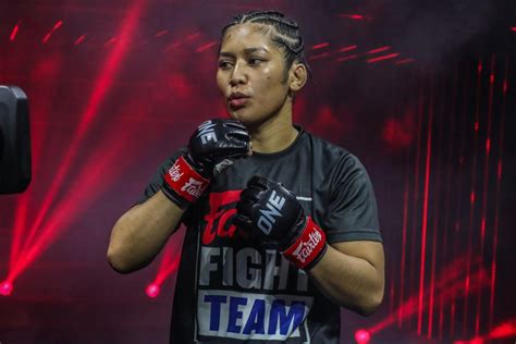 Malaysias Jihin Radzuan To Face Ayaka Miura In Pivotal Atomweight Mma