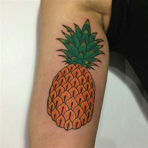 Colored Tattoo On Lower Leg Blurmark