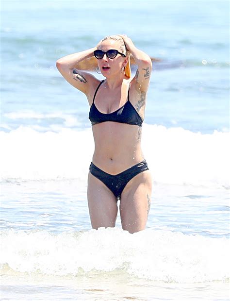 Lady Gaga In Bikini On The Beach In Hamptons Hawtcelebs