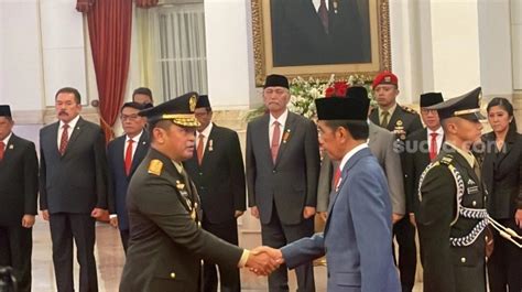 Jokowi Resmi Angkat Letnan Jenderal Tni Maruli Simanjuntak Sebagai Ksad