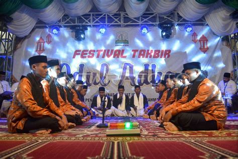 FESTIVAL TAKBIR DI MASJID RAYA BAITURRAHMAN ANTARA Foto