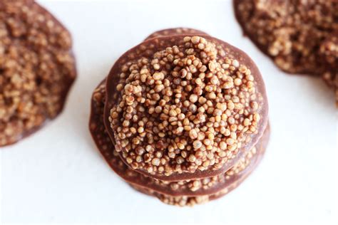 5 Minute Crunchy Chocolate Quinoa Crisps Recipe Healthy Chocolate