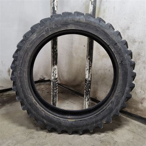 Used R Bkt Tires Agrimax Rt R W Agricultural Tires For