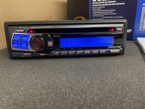 Alpine Car Radio Stereo Cd Player Model Cde Rb Red And Blue