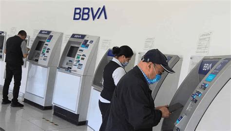 Bbva Inici Cobro De Comisi N De S Y S Por Retiros En Cajero En