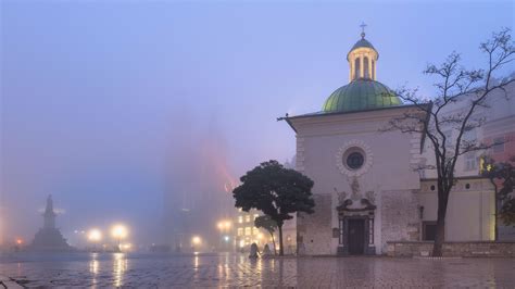 Krakow morning fog :: Behance