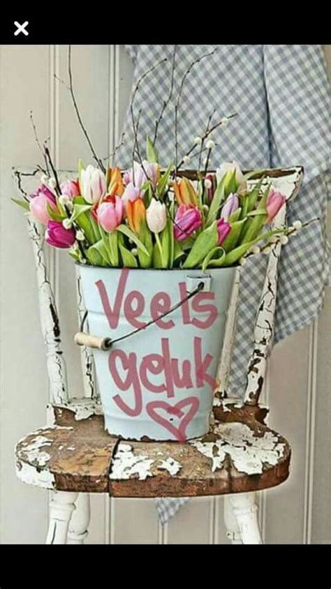 Pin By Iristine Coetzee On LEKKE VERJAAR Birthday Wishes Flowers