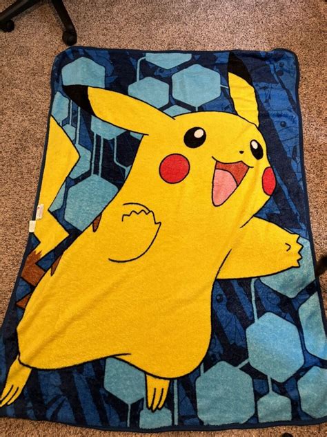 Pokemon Pikachu Fleece Throw Blanket 45 X 60 Pokemon Blanket Ebay