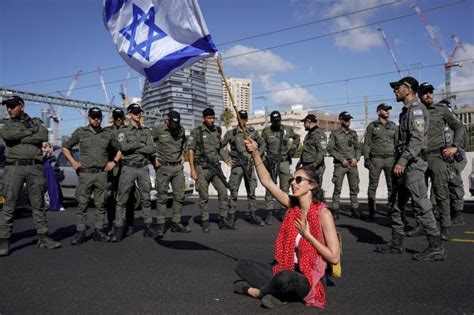 Le Proteste In Israele Sono Una Cosa Mai Vista Il Post