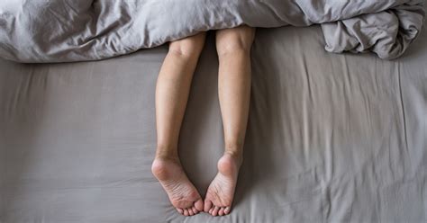 What Causes Restless Legs Syndrome (RLS)? - Grand Rapids MI