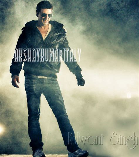 Akshay Kumar Italy: Akshay Kumar in Ludhiana for Tees Maar Khan promotion on December 12th 2010