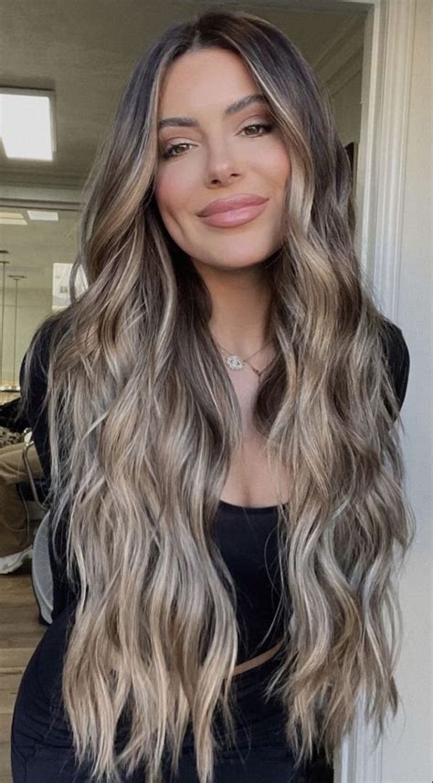 Brown Hair With Blonde Highlights Brown Hair Balayage Hair Color Balayage Blonde Hair Color