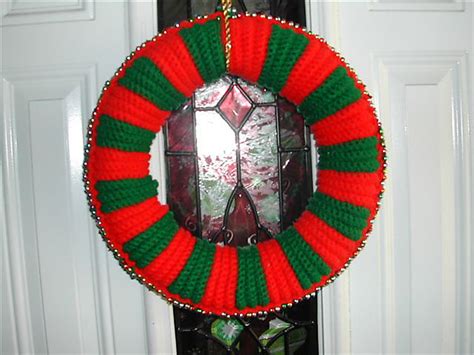 Ravelry Christmas Wreath Pattern By Sallyann Hopping