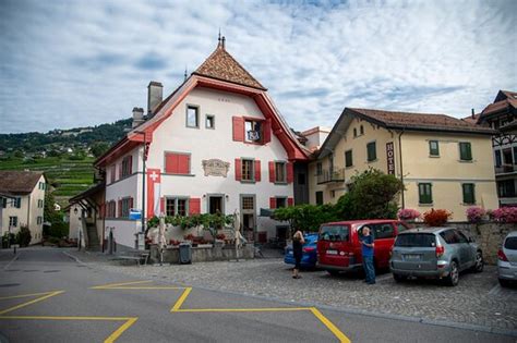 Chez Francine Caf De La Place Corsier Sur Vevey Men Precios Y