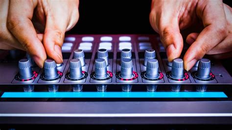 Audio Interface vs. Mixer: Which Should You Use?