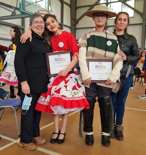 Certamen Comunal De Cueca Escuela Pedro De Valdivia