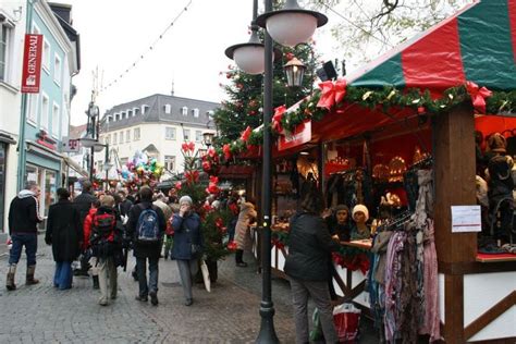 ¡A Europa!: Saarbrucken's Old Christmas Market - Germany