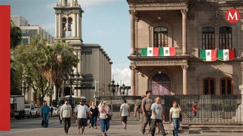 Manifestantes Arriban En Camiones A Protesta En Nl Mc Se Ala Acarreo