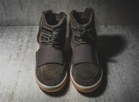 Kanye West X Adidas Yeezy Boost Light Brown Gum