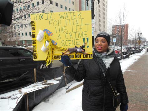 Michigan Governor Asks President To Declare Flint Water Crisis A Disaster Here And Now