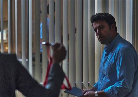 Gone Girl Images Go Inside David Finchers Latest Film