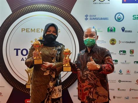 PDAM Tirta Merapi Klaten Telah Berhasil Menerima Penghargaan TOP BUMD