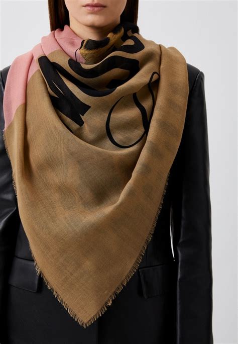 Платок Moschino, цвет: мультиколор, RTLACX446801 — купить в интернет ...
