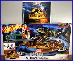 Car Track Set Hot Wheels Jurassic World Dominion CLASH N CRASH TRACK SET With BONUS CARS NEW