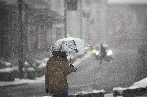 Svolta Meteo In Toscana Arrivano Freddo E Neve Ecco Dove E Quando