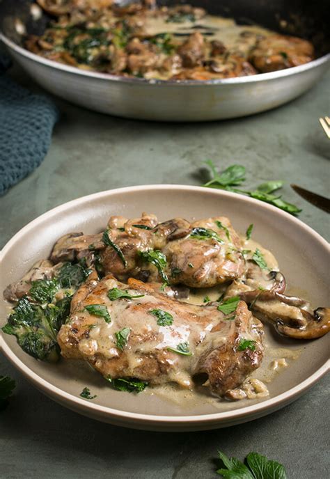 Alfredo Chicken Skillet With Mushrooms And Spinach Ruled Me