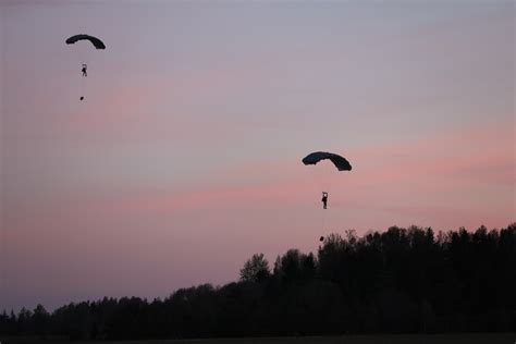 DVIDS - Images - Allied Partners Perform a Free-fall Parachute Jump in Estonia [Image 9 of 10]