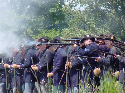 Life of a Civil War Reenactor – Blue and Gray Education Society