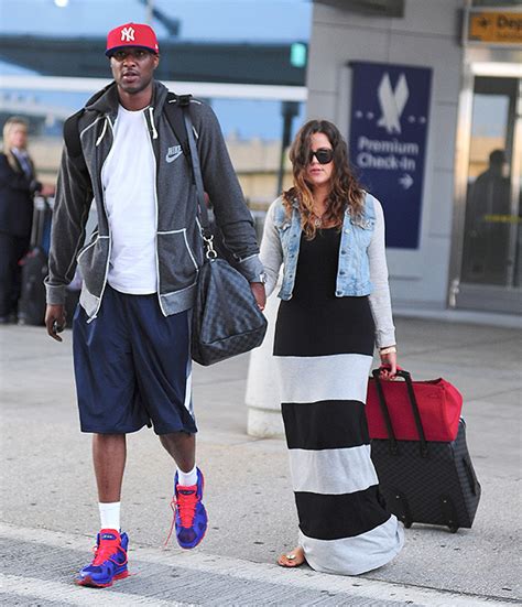 [PHOTOS] Khloe Kardashian & Lamar Odoms’ Shocking Moments — See The ...