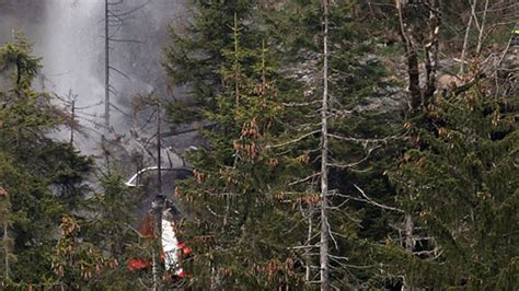 Schweiz Drei Tote Bei Hubschrauberabsturz