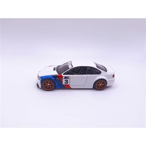 Hot Wheels BMW M E BMW M Series Collector Premium Diorama Garage Boxset Loose