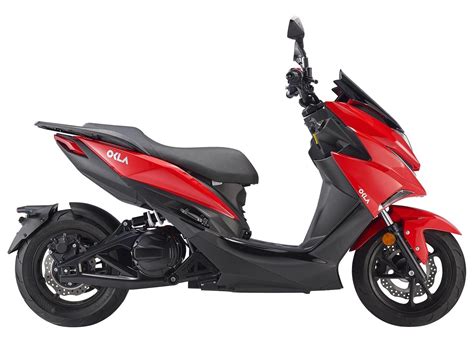 Es Como Un XMax 125 Pero Acelera Y Tiene Prestaciones De 250 A Precio