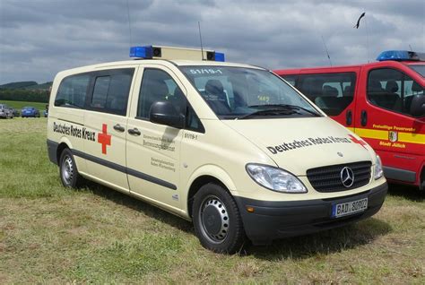 Mb Vito Vom Drk Kv Baden Baden Abgestellt Auf Dem Besucherparkplatz