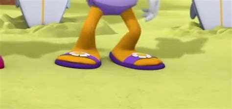 Daisy duck feet scene 48 by Romanceguy on DeviantArt