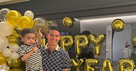 fiesta fin de año James Rodríguez Tags Las2orillas