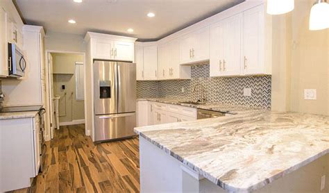 Builder Grade Vs Custom Cabinets Lily Ann Cabinets
